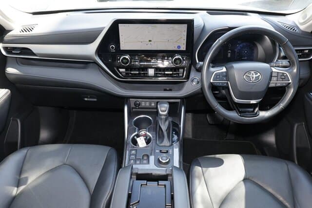 2023 Toyota Kluger AWD GRANDE in White