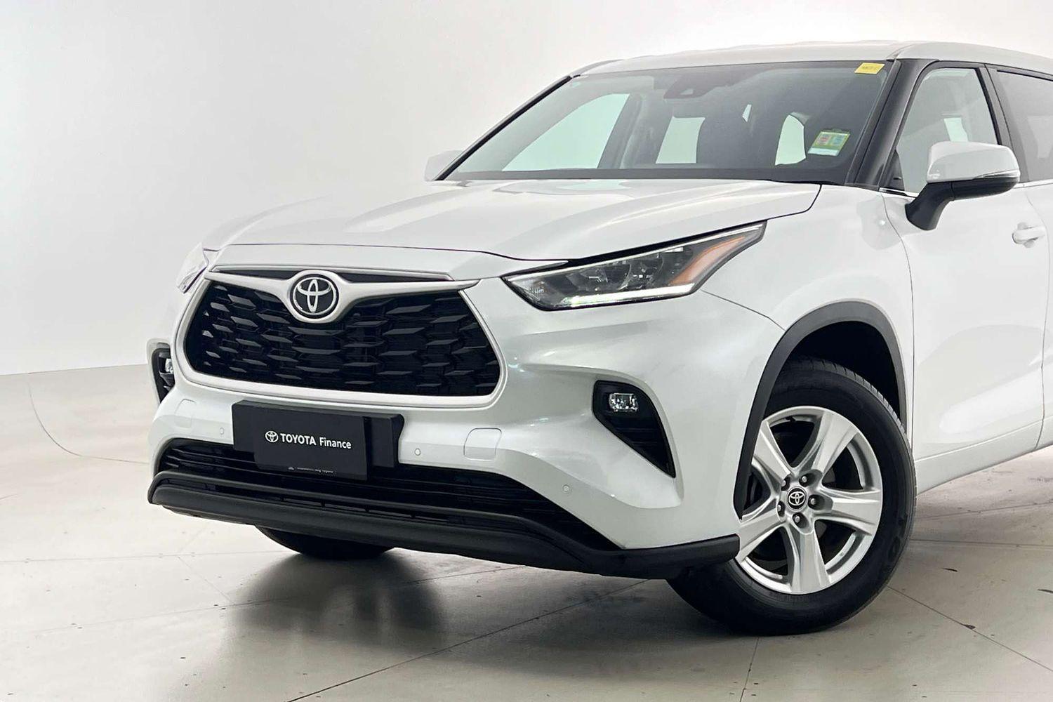 2023 Toyota Kluger GX AWD in White