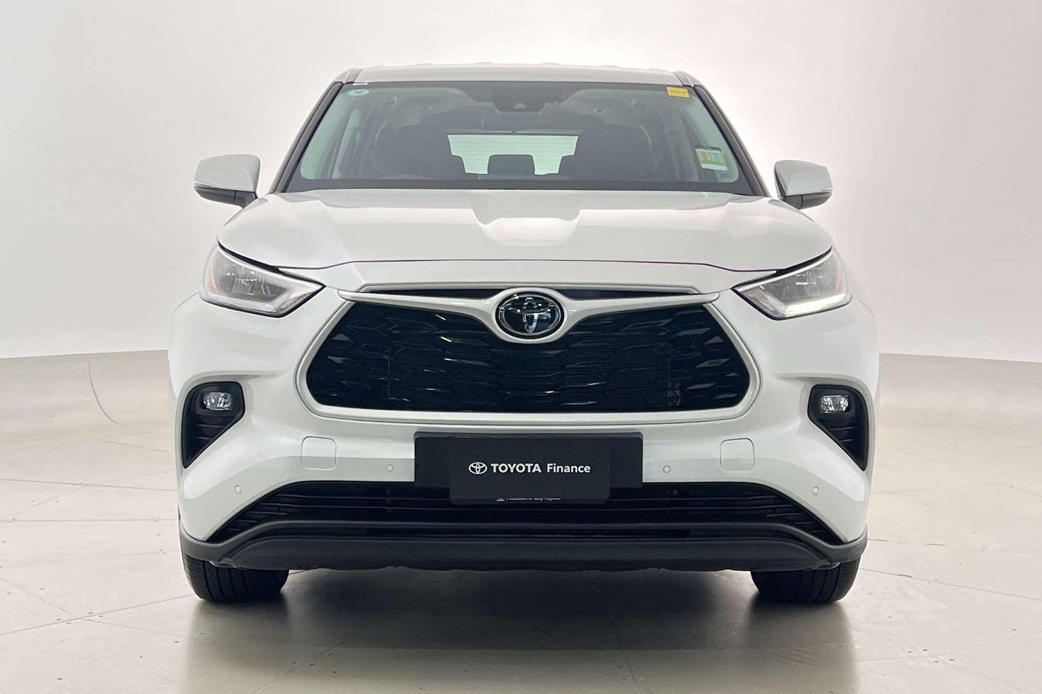 2023 Toyota Kluger GX AWD in White
