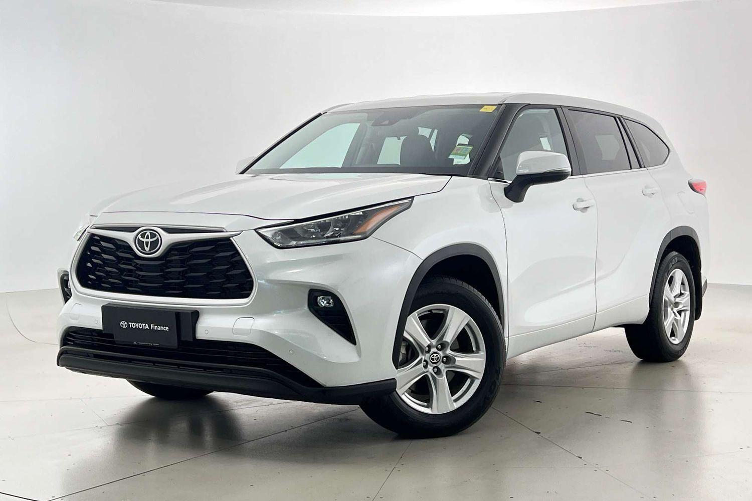 2023 Toyota Kluger GX AWD in White