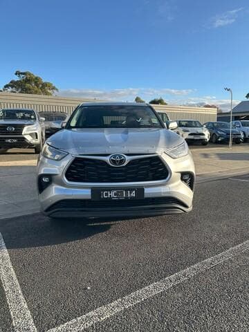 2023 Toyota Kluger GX in Silver