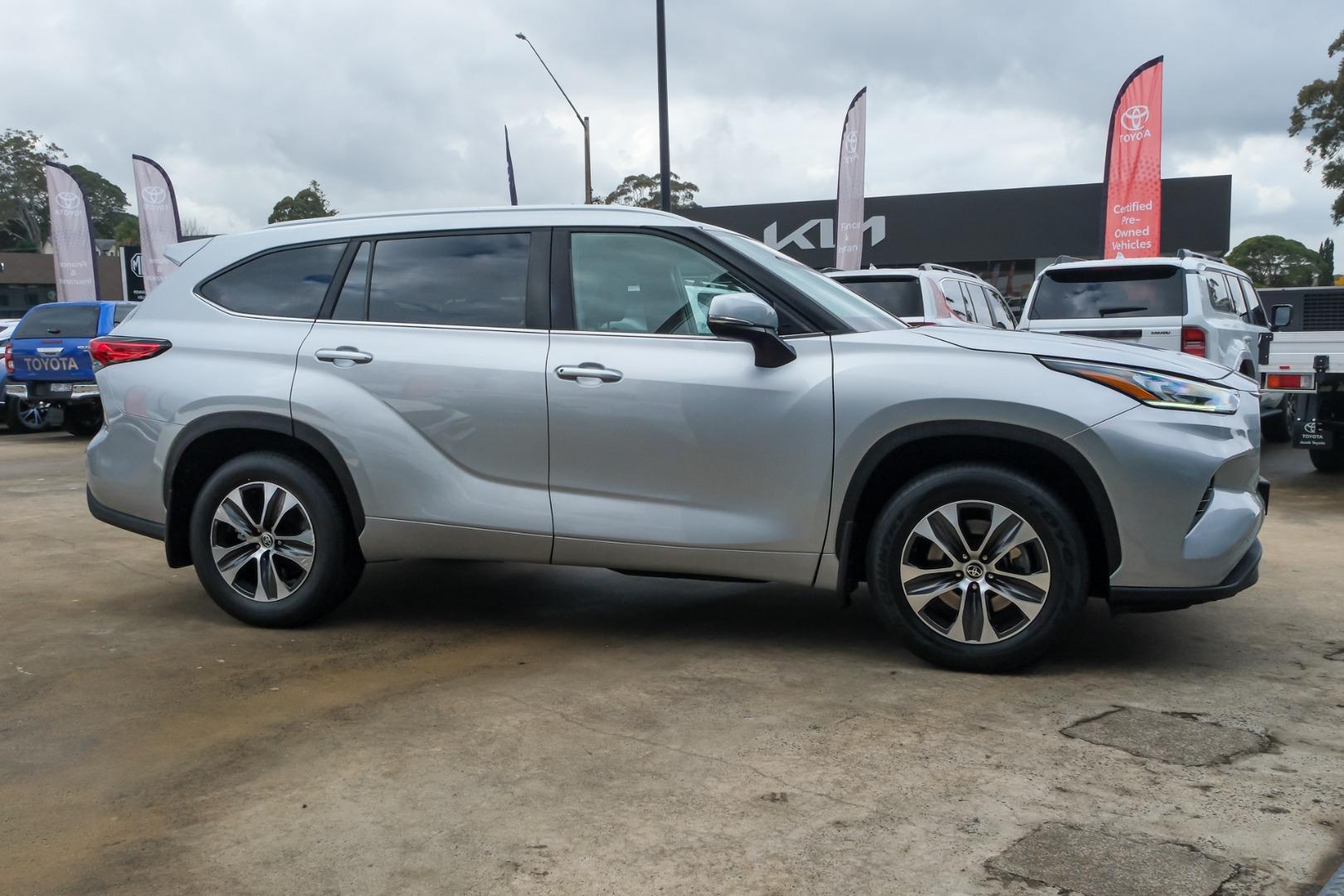 2023 Toyota Kluger GXL AWD in Silver