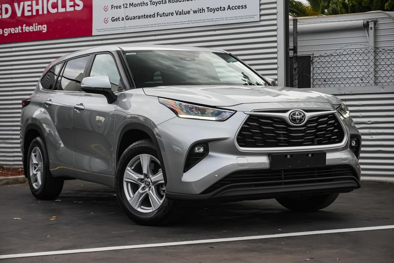 2024 Toyota Kluger GX in Silver