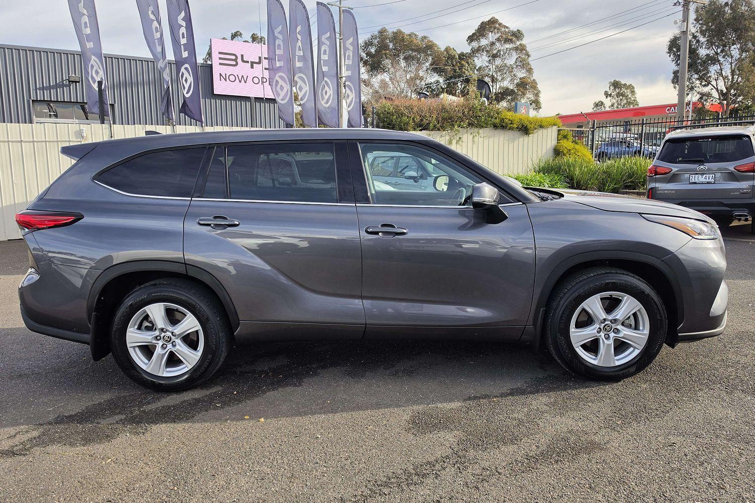 2022 Toyota Kluger GX-2WD in Silver