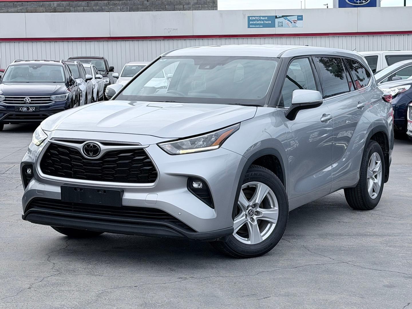 2022 Toyota Kluger GX in Silver