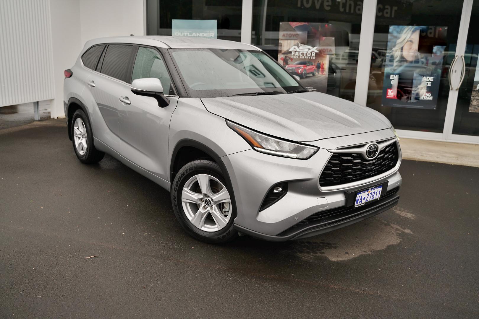 2022 Toyota Kluger GX in Silver