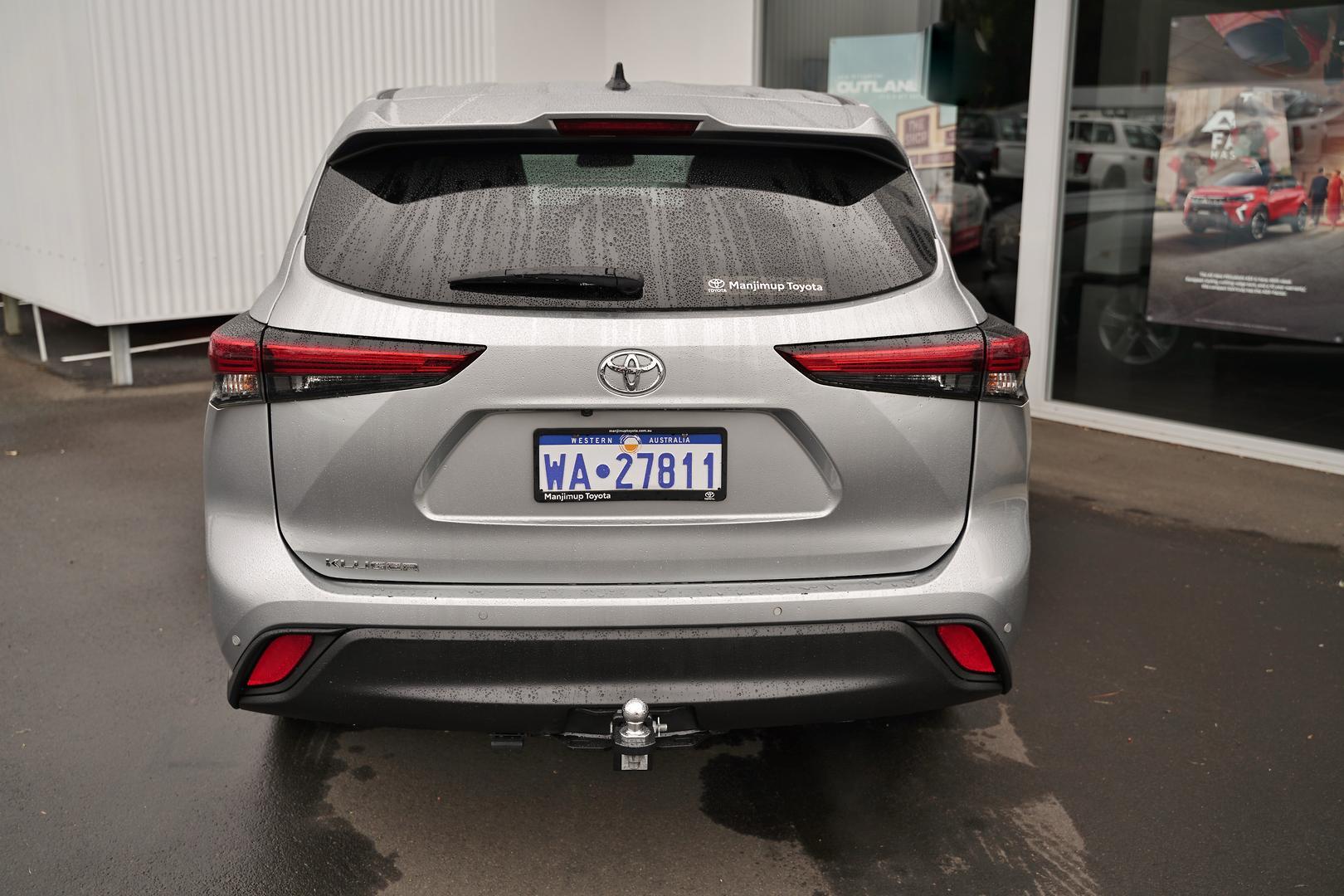 2022 Toyota Kluger GX in Silver