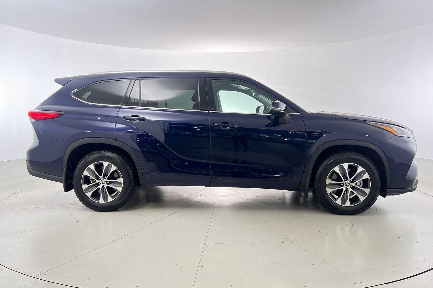 2021 Toyota Kluger GXL-2WD in Blue