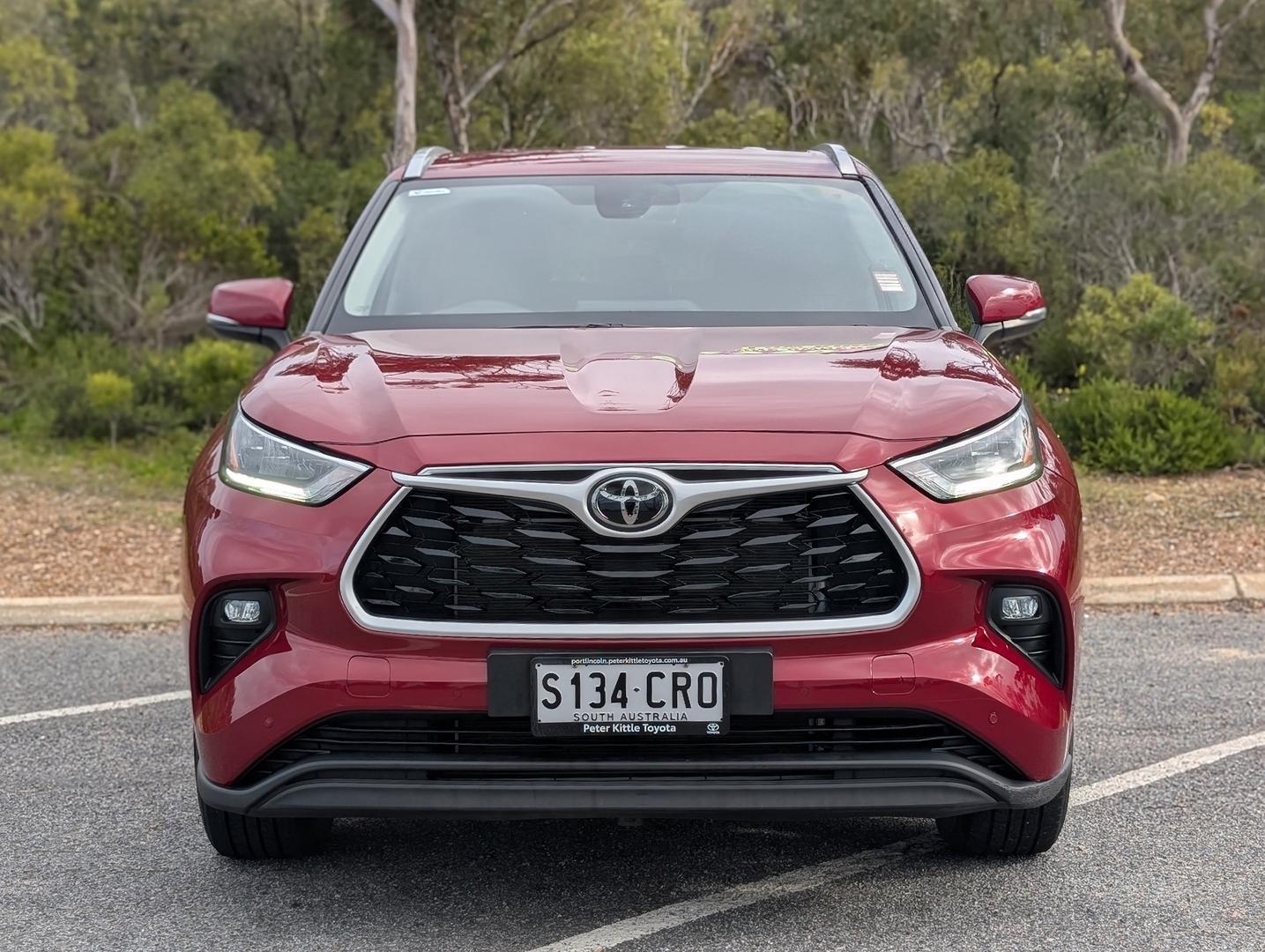 2022 Toyota Kluger GXL-2WD in Red