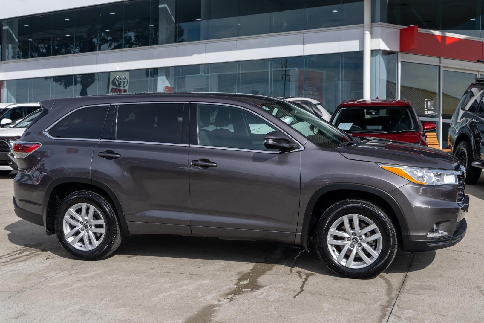 2015 Toyota Kluger 4x2 GX in Grey