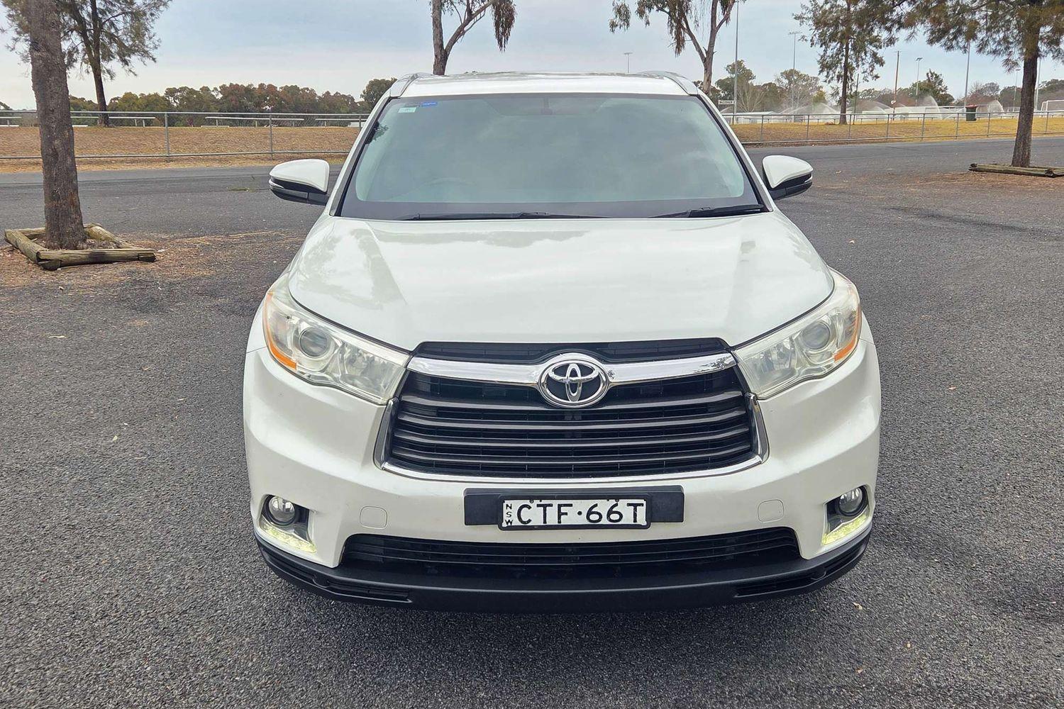 2015 Toyota Kluger GX AWD in White