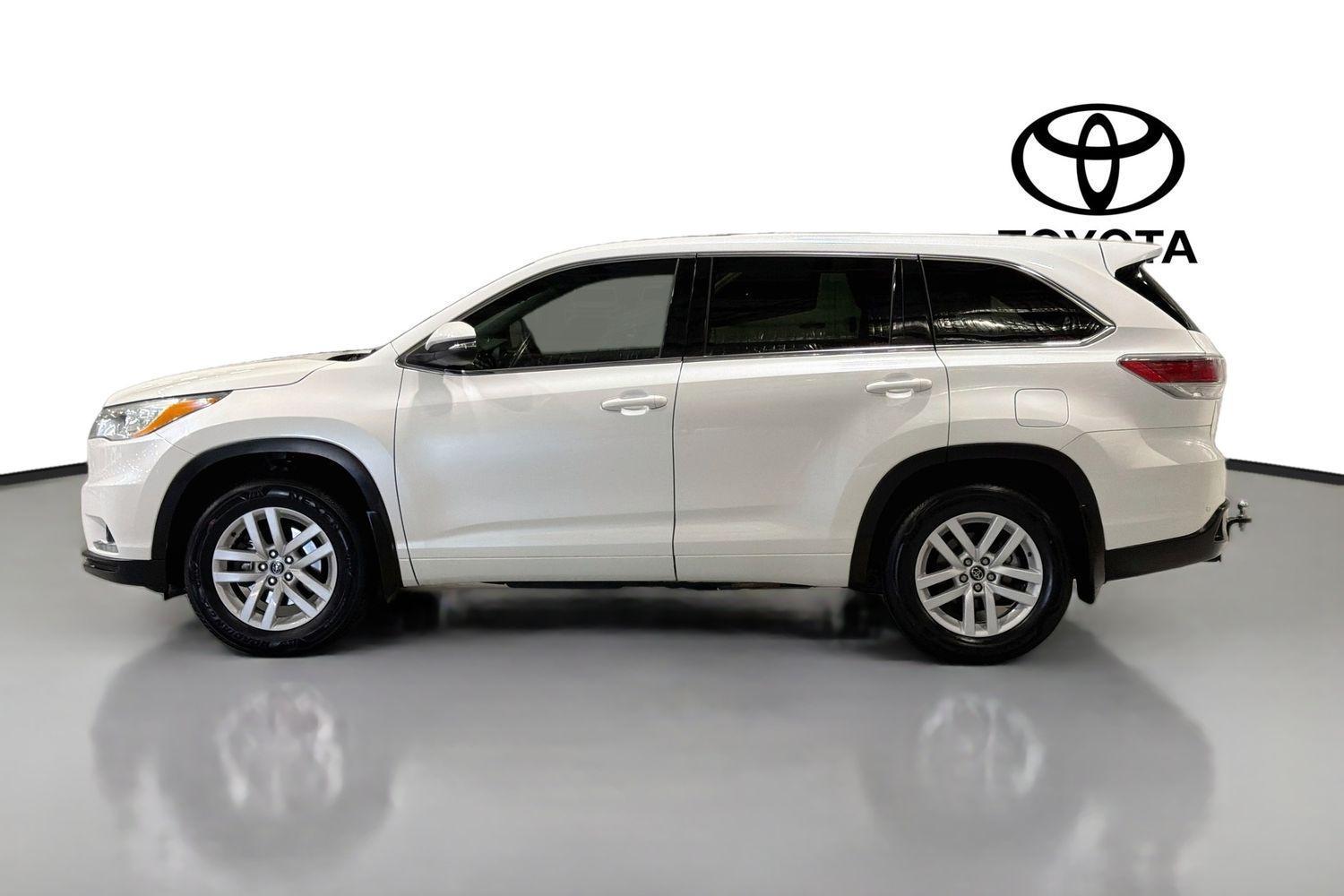 2016 Toyota Kluger 4x2 GX in White