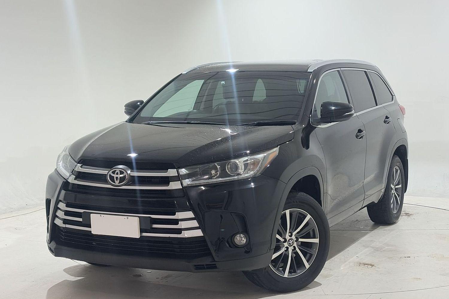 2017 Toyota Kluger 4x2 GXL in Black