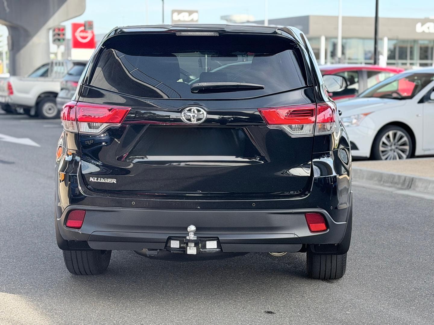 2018 Toyota Kluger GX in Black