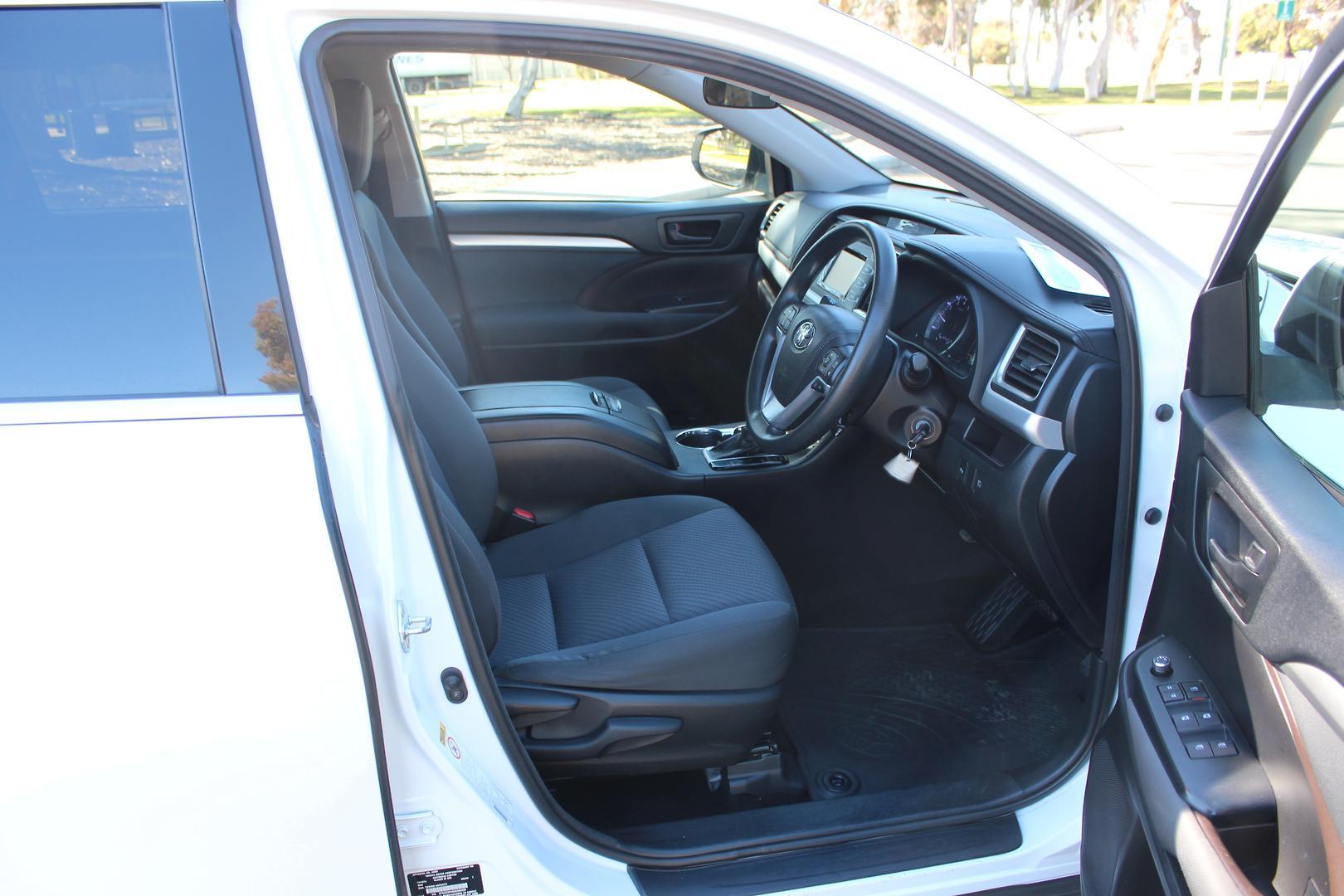 2018 Toyota Kluger GX 2WD in White