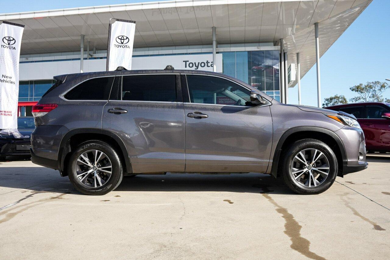 2017 Toyota Kluger GX in Grey