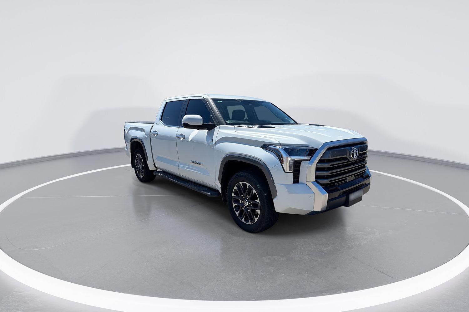 2023 Toyota Tundra Limited in White