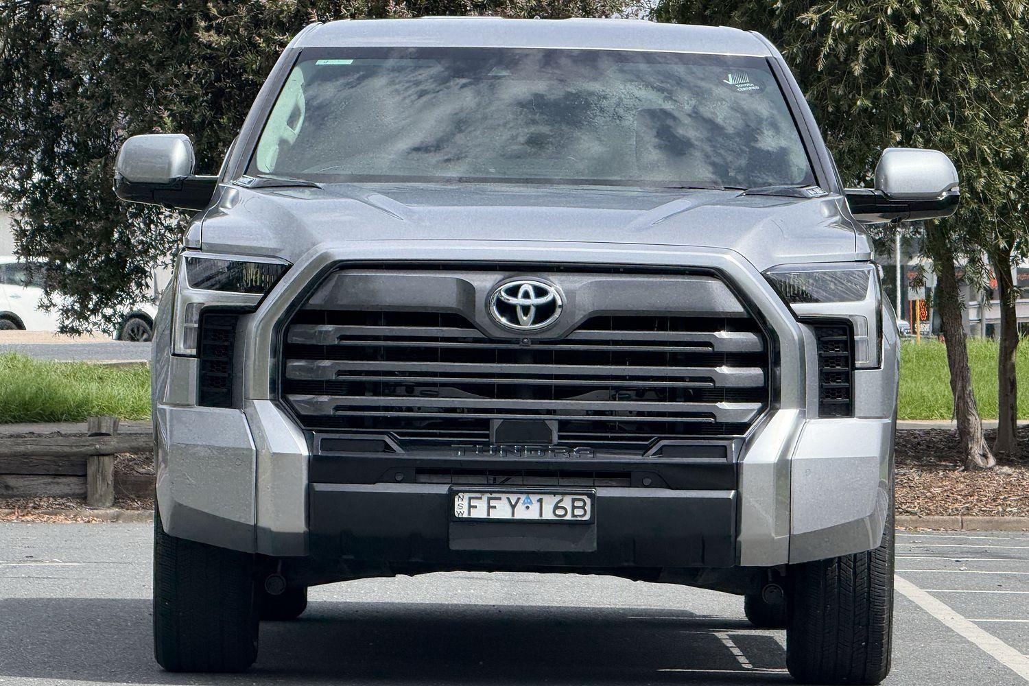 2023 Toyota Tundra Limited in Silver