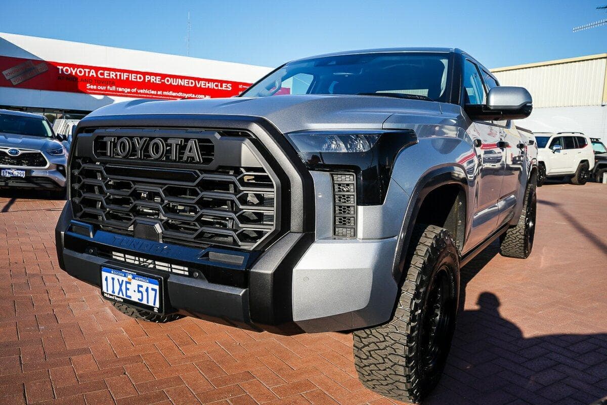 2023 Toyota Tundra Limited in Silver