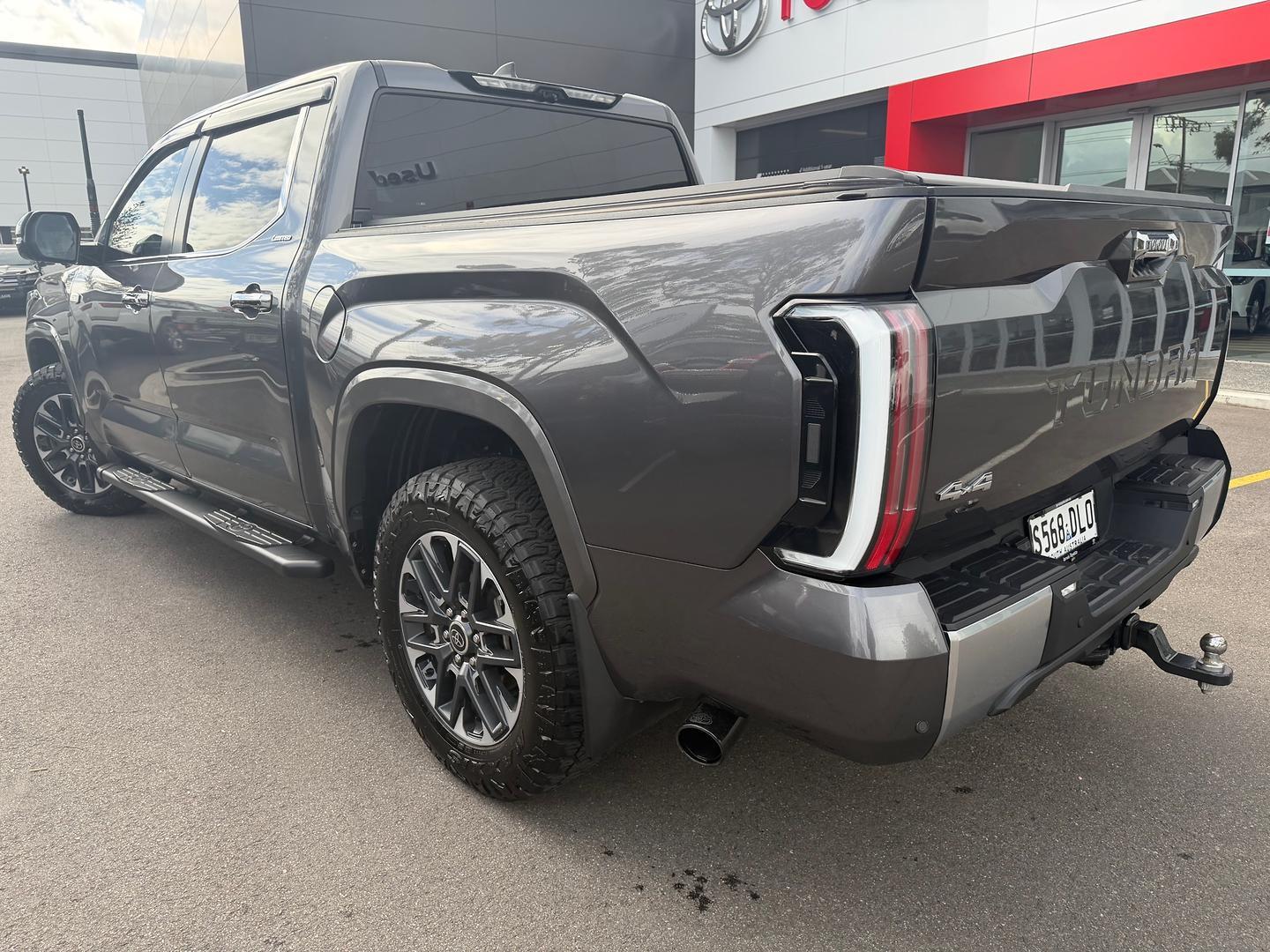 2024 Toyota Tundra Limited in Silver