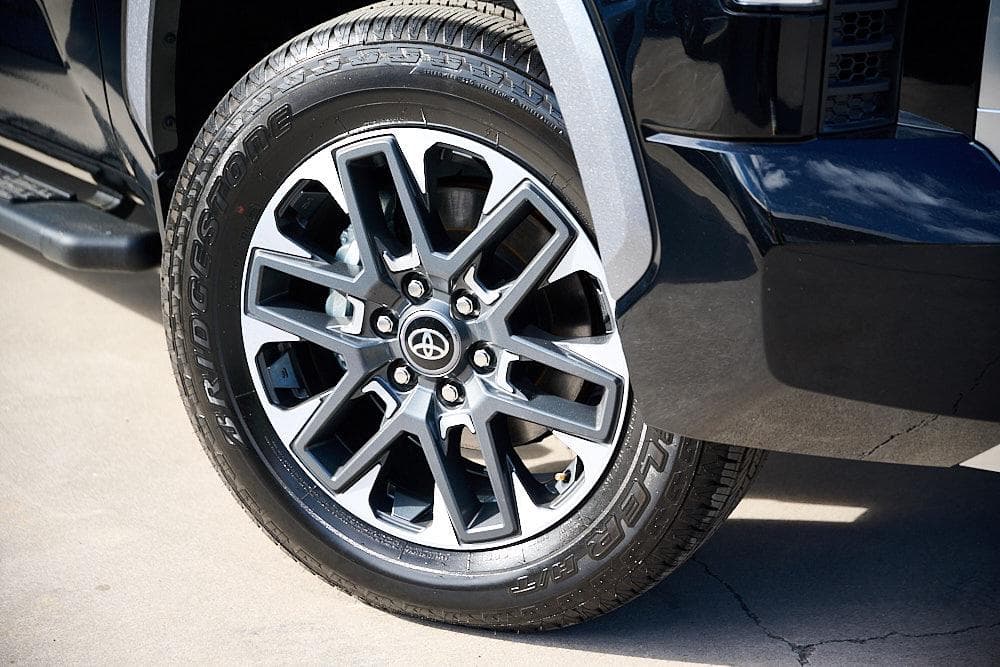 2024 Toyota Tundra Limited in Black