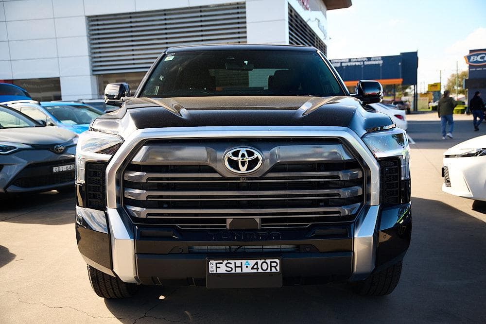 2024 Toyota Tundra Limited in Black