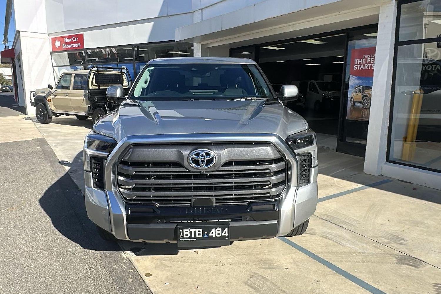 2024 Toyota Tundra Limited in Silver