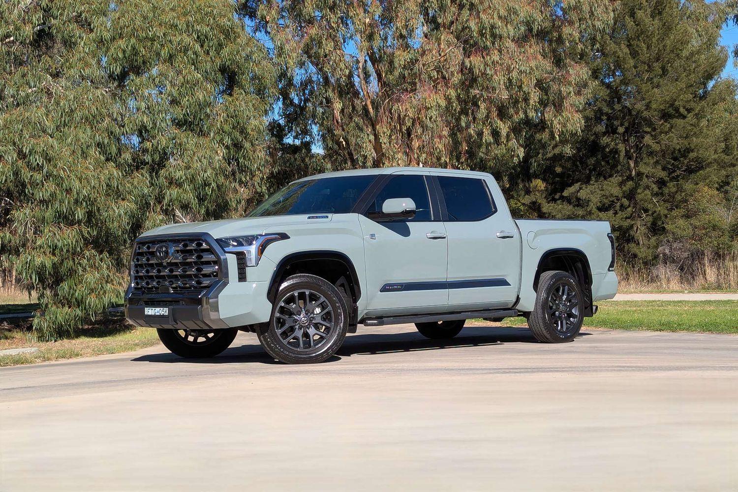 2025 Toyota Tundra Platinum in Green