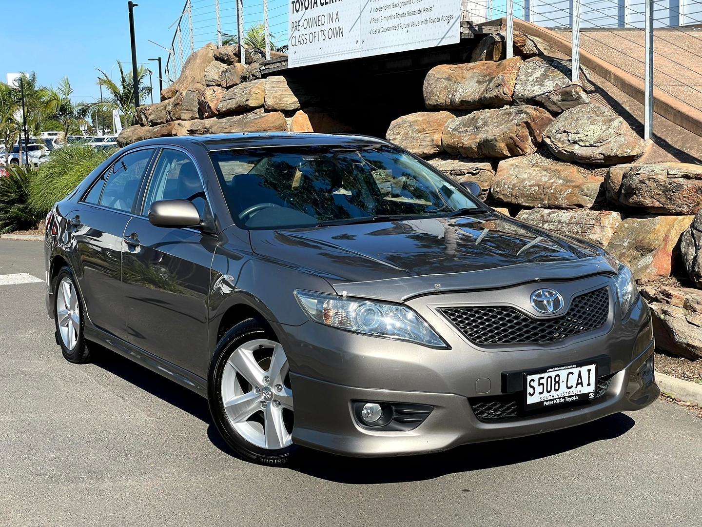 2009 Toyota Camry Sportivo in Silver