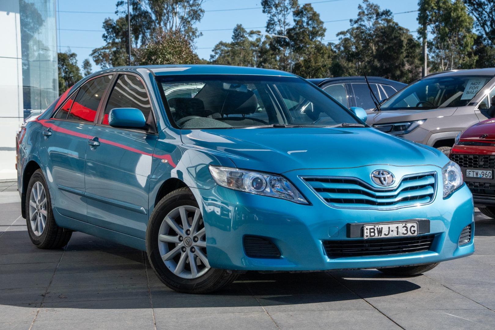 2011 Toyota Camry Altise in Blue