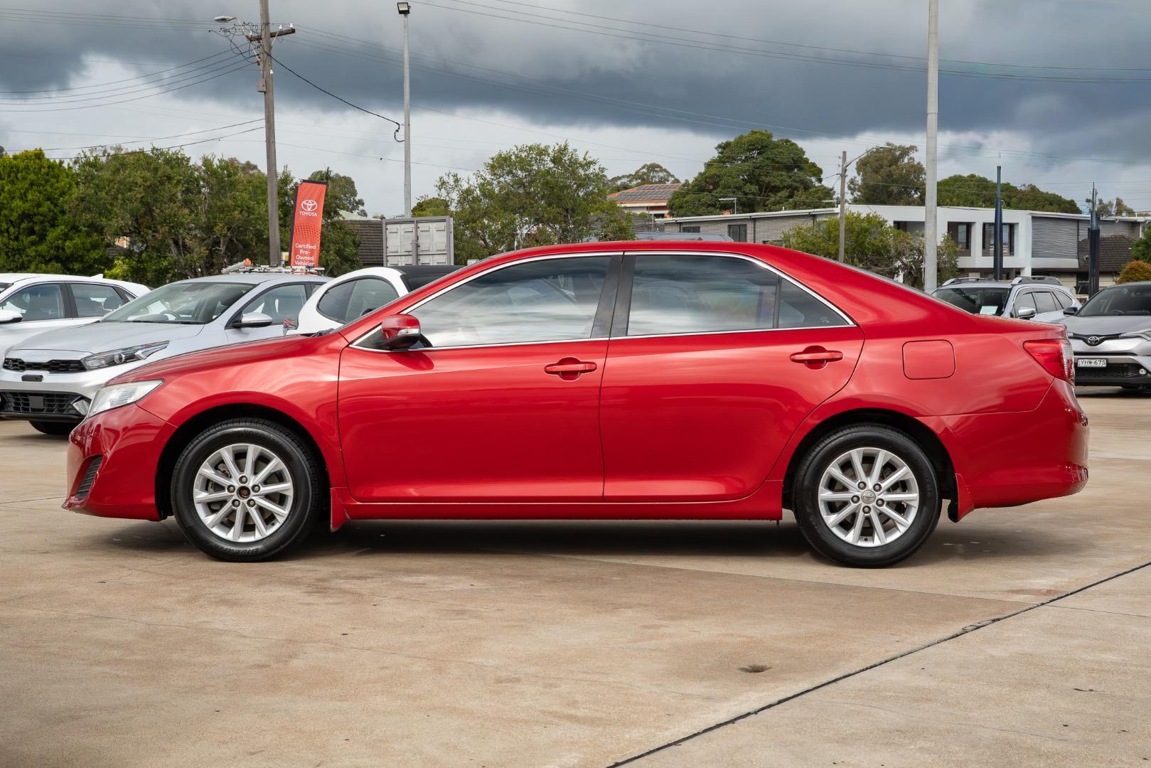 2012 Toyota Camry Altise in Red