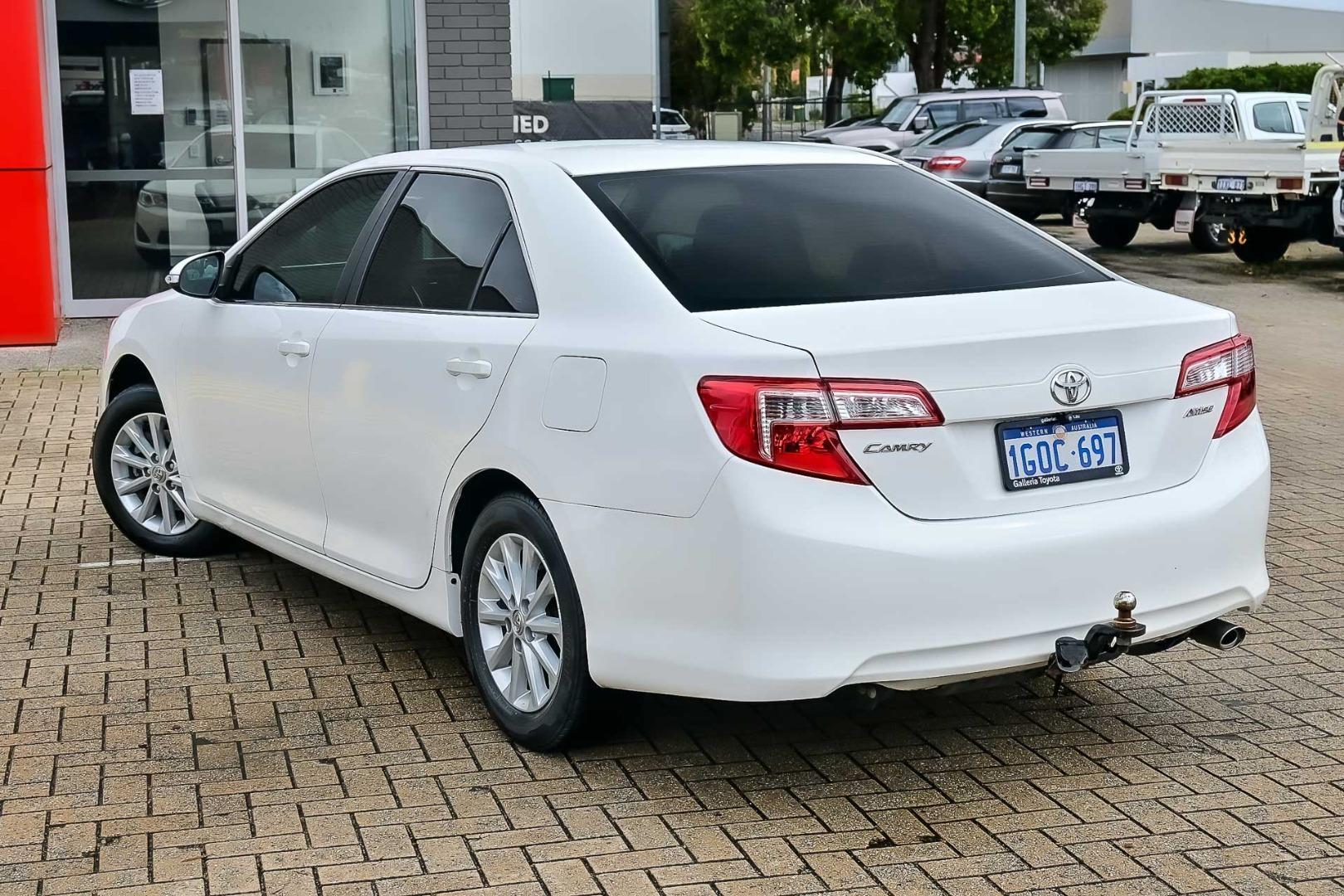 2012 Toyota Camry ALTISE in White