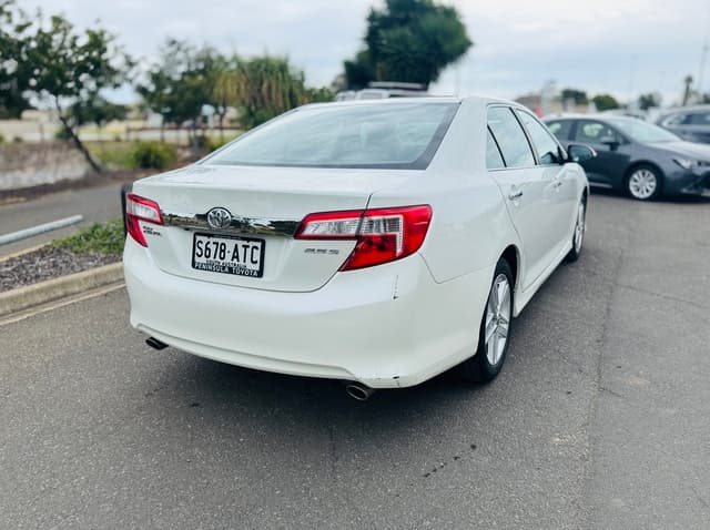2012 Toyota Camry Atara S in White