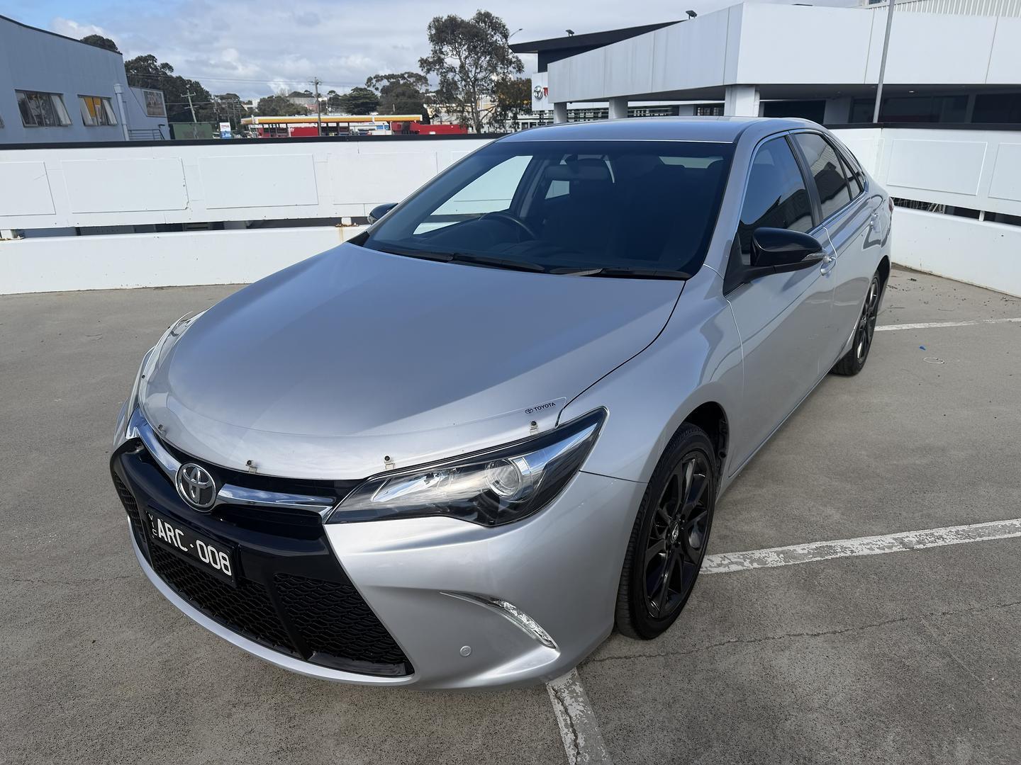 2017 Toyota Camry RZ in Silver