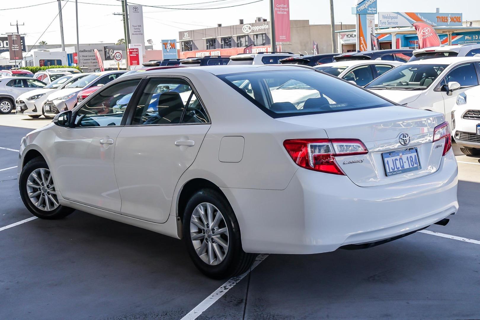2012 Toyota Camry ALTISE in White