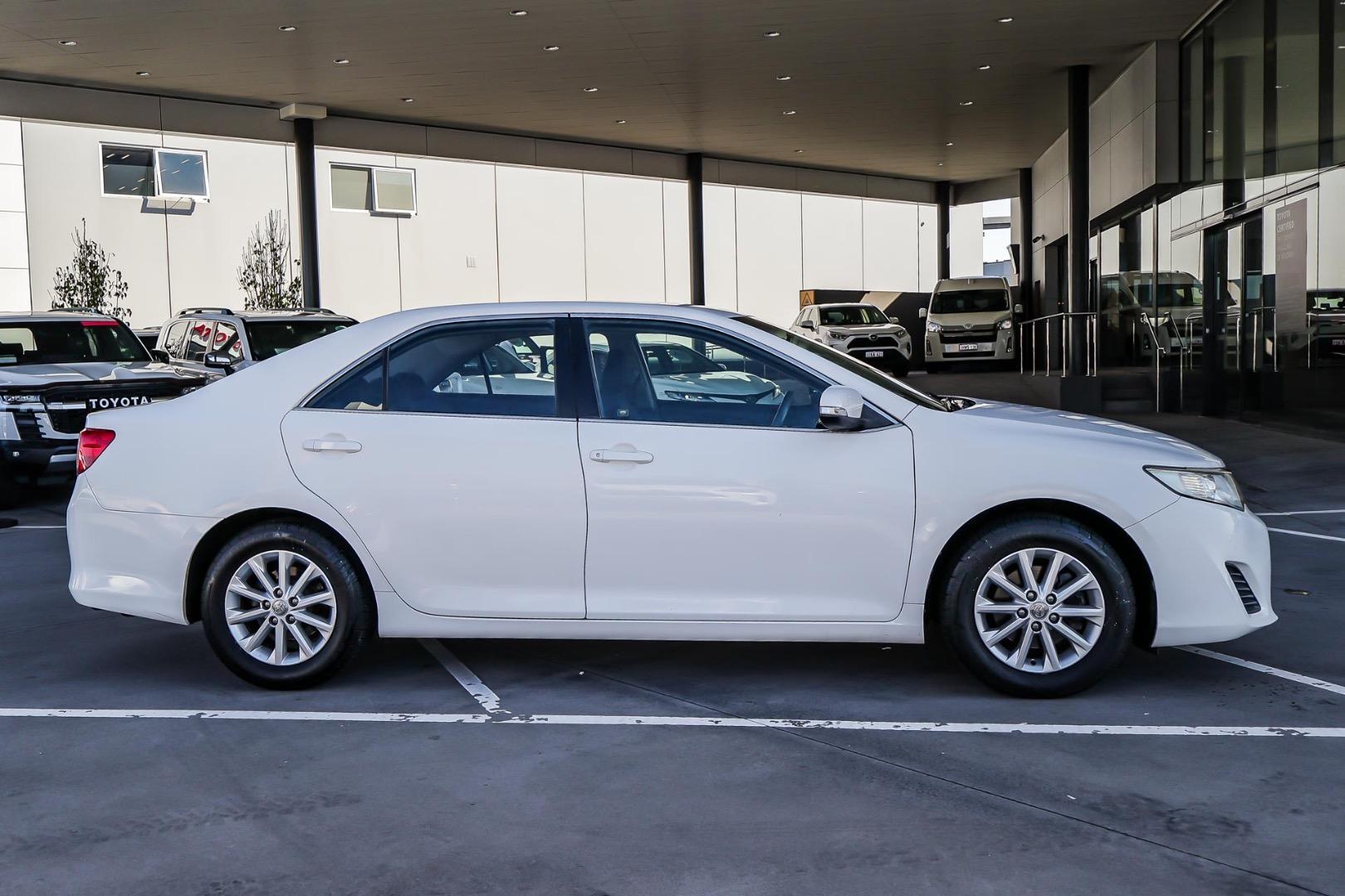 2012 Toyota Camry ALTISE in White