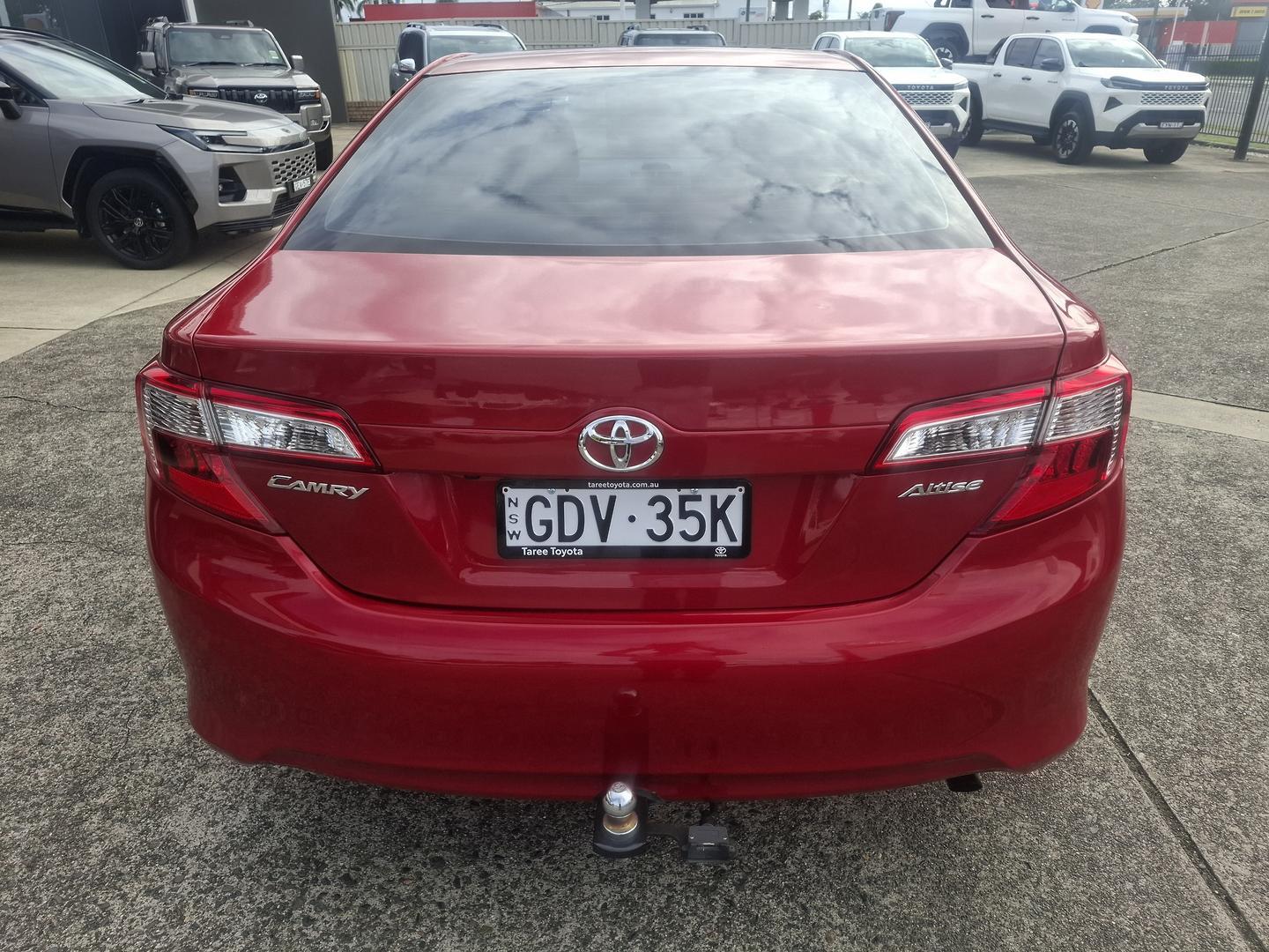 2014 Toyota Camry Altise in Red
