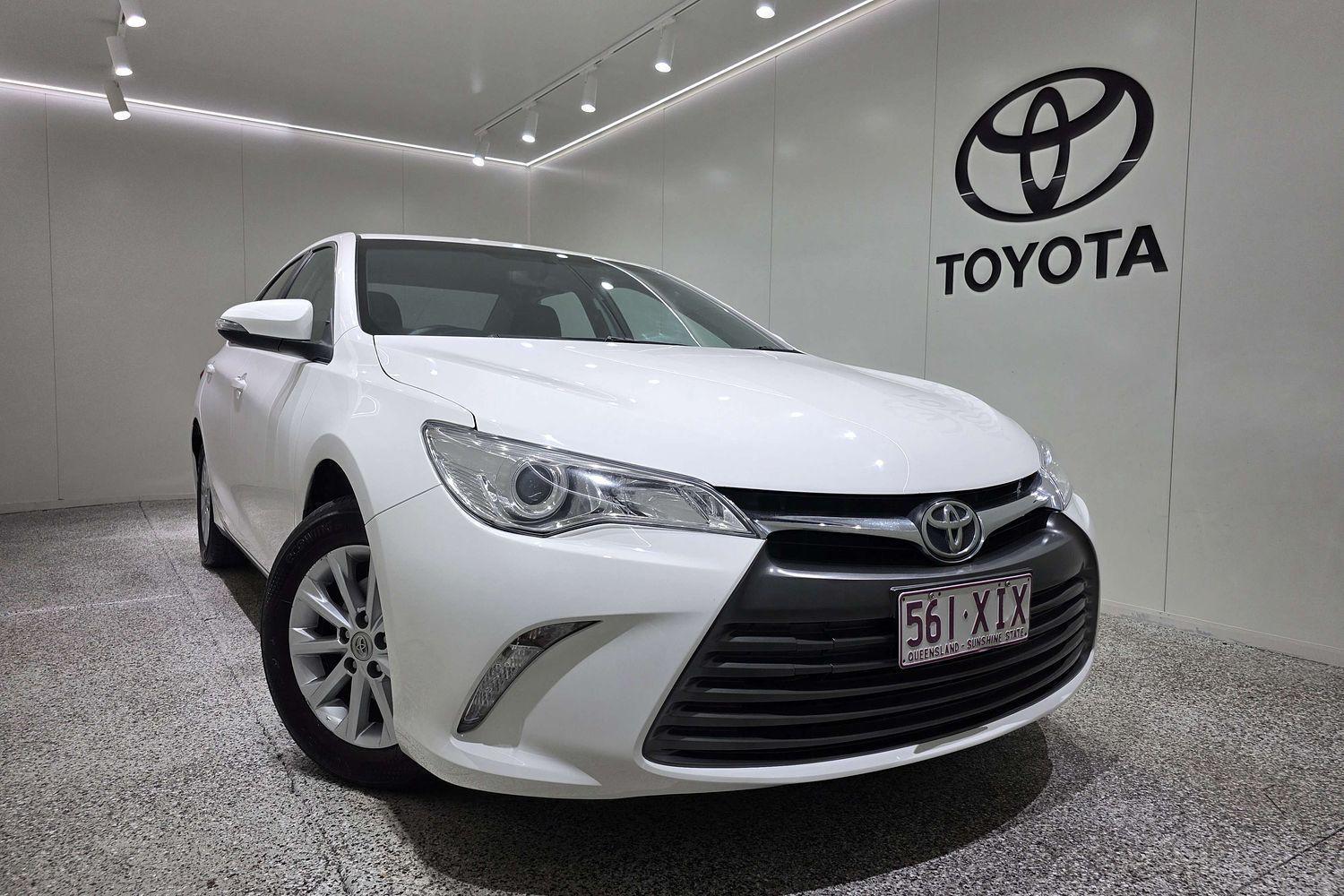 2016 Toyota Camry Altise in White