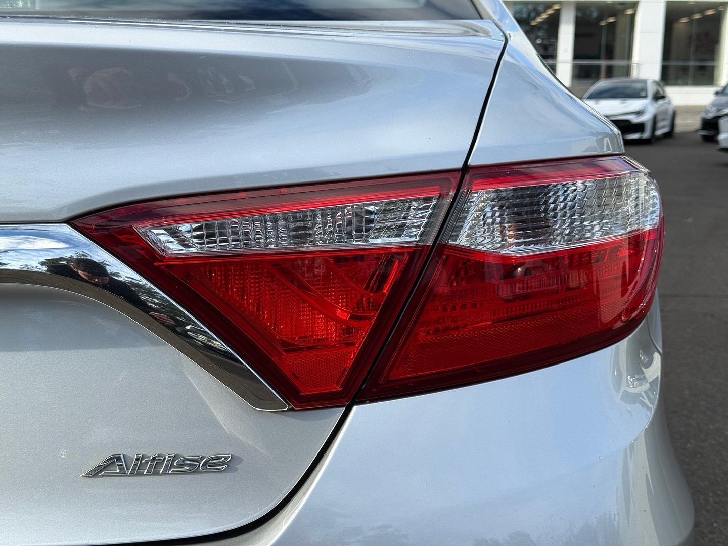 2015 Toyota Camry Altise in Silver
