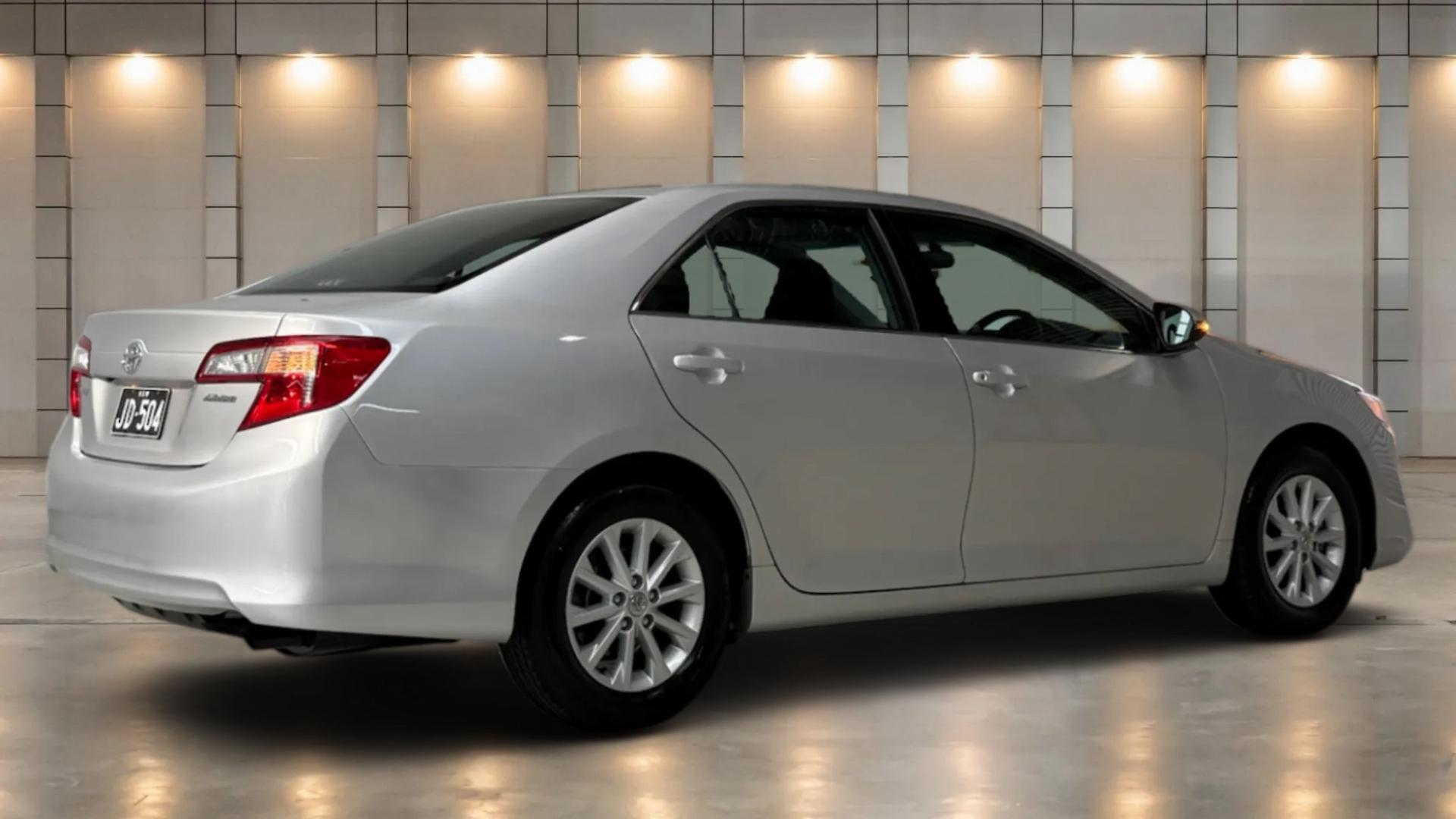 2014 Toyota Camry Altise in Silver