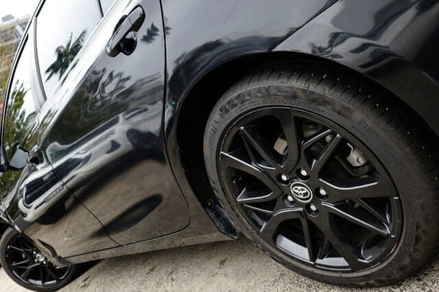 2017 Toyota Camry RZ in Black
