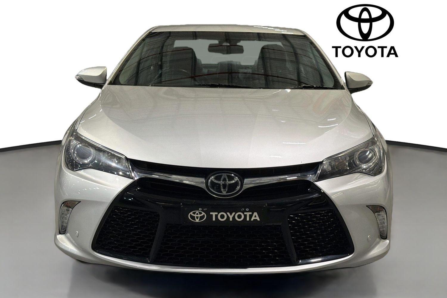 2016 Toyota Camry Atara SL in Silver