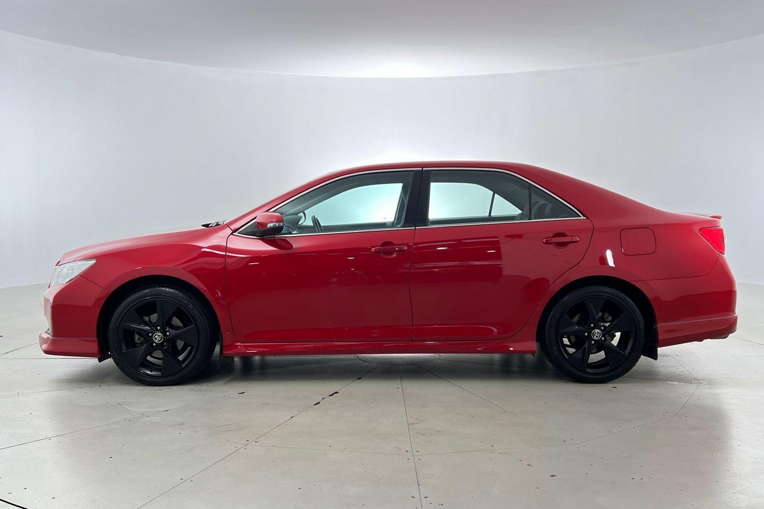 2016 Toyota Aurion Sportivo in Red