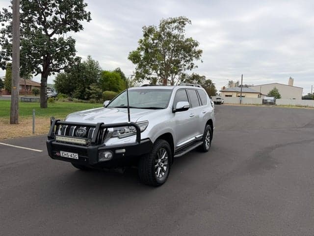 2020 Toyota Landcruiser Prado Kakadu in Silver
