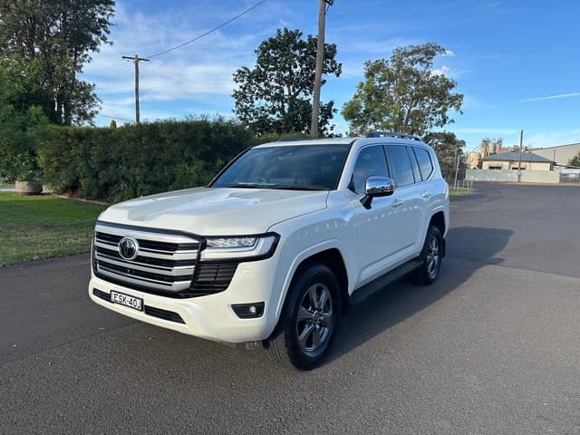 2022 Toyota Landcruiser Sahara in White