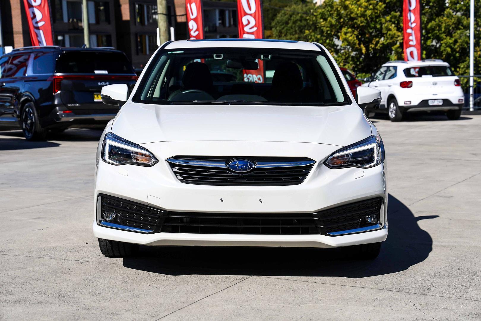 2021 Subaru Impreza 2.0i-S in White