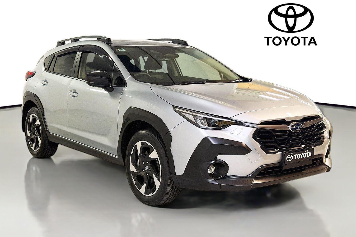 2024 Subaru Crosstrek 2.0S in Silver