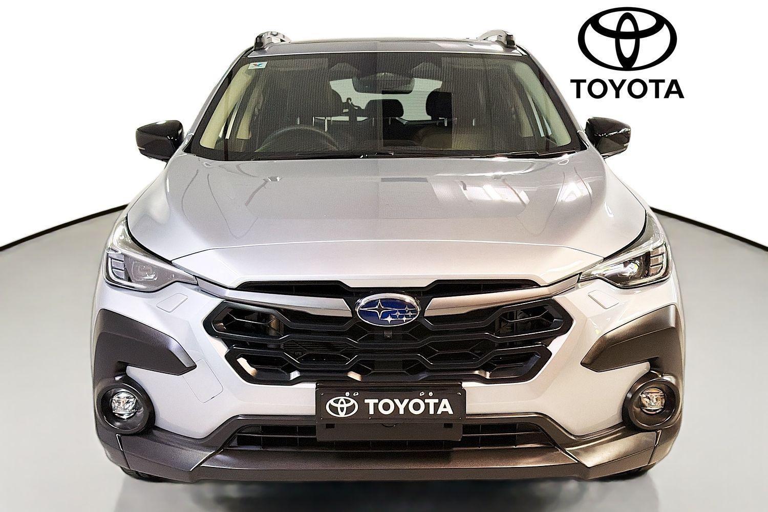 2024 Subaru Crosstrek 2.0S in Silver