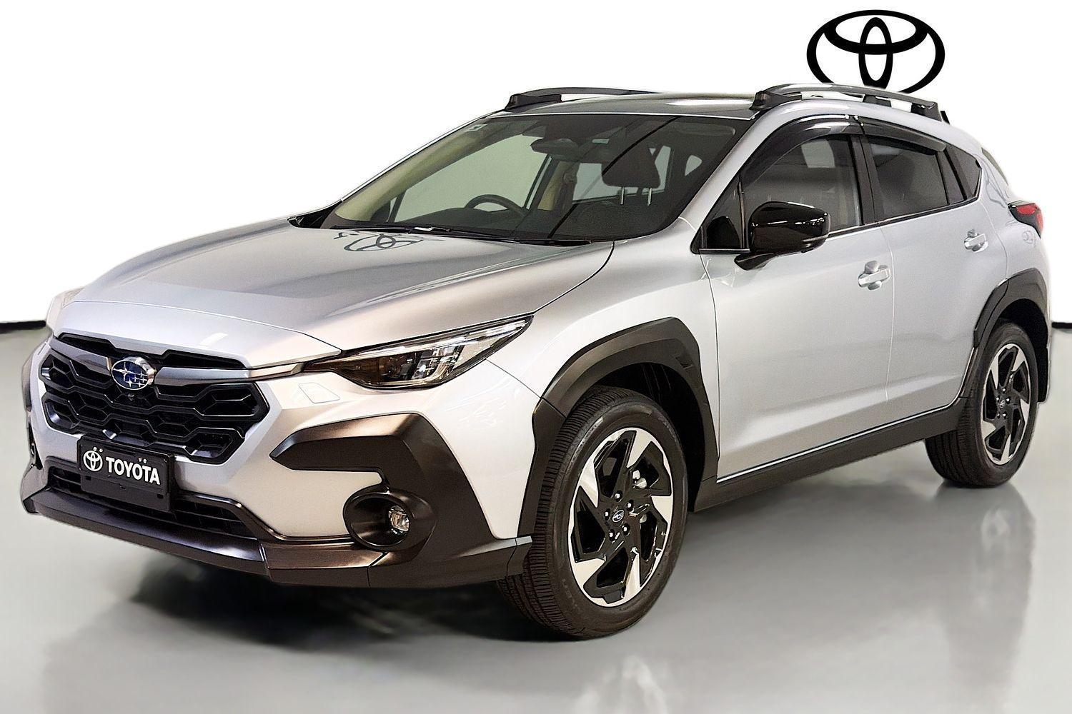 2024 Subaru Crosstrek 2.0S in Silver