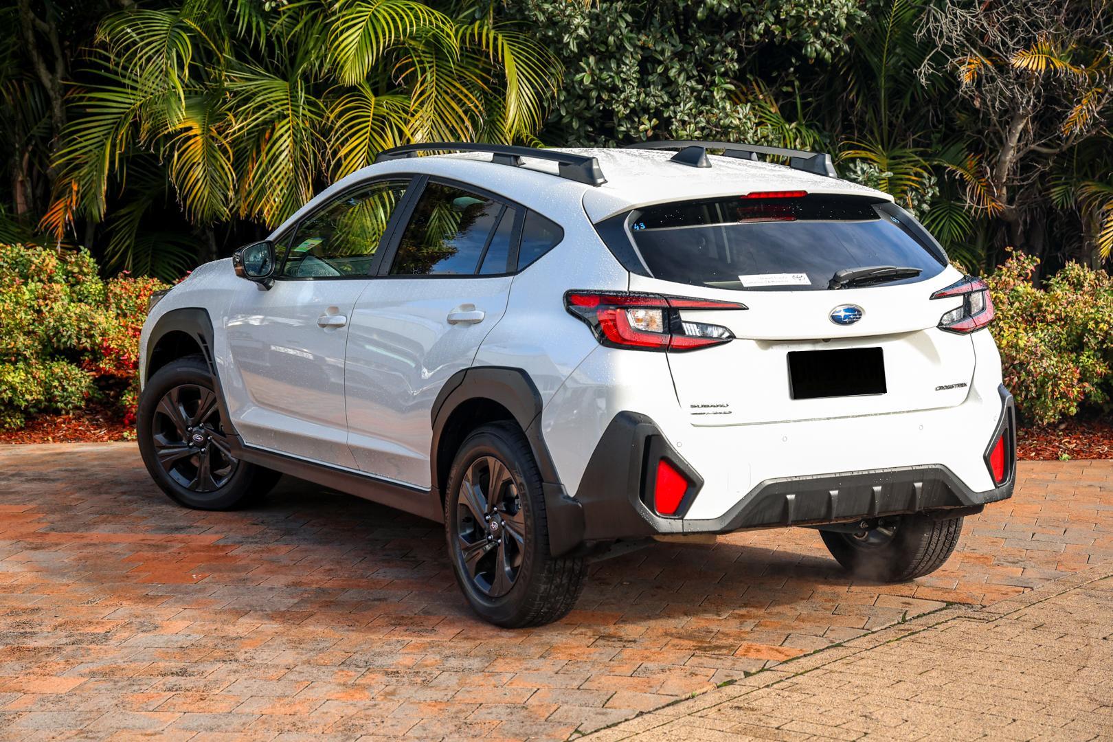 2025 Subaru Crosstrek 2.0L in White